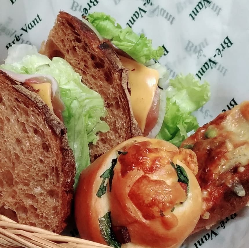 BOULANGERIE Bré-Vant(ブーランジェリー ブレ・ヴァン)