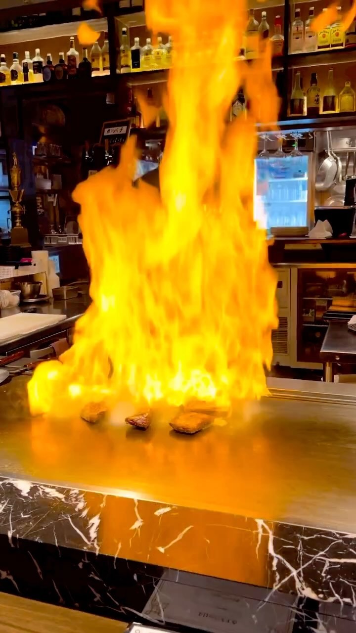 ラ・タンタ 岩塚店