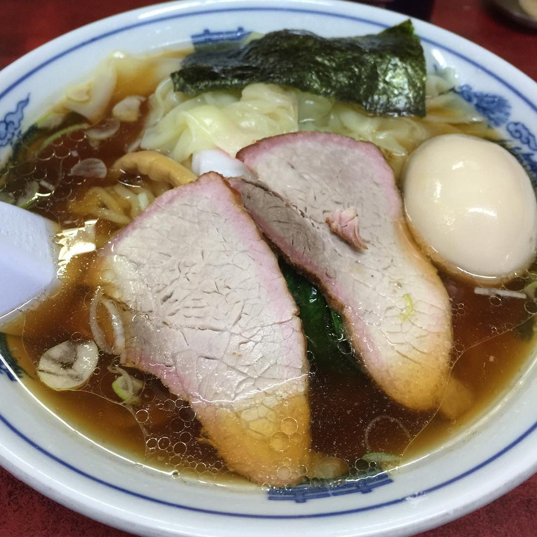 手打中華そば とら食堂