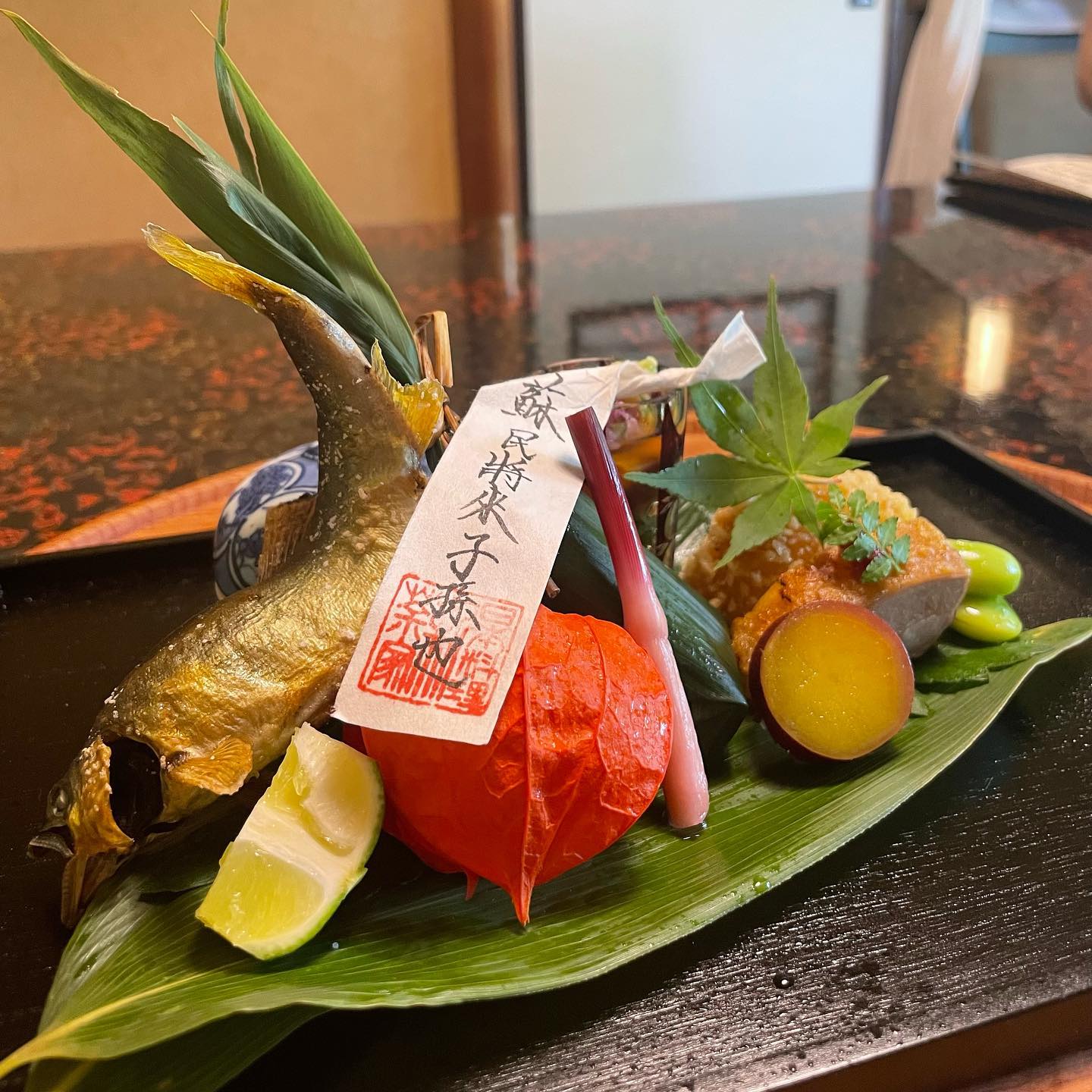 日本料理 新茶家