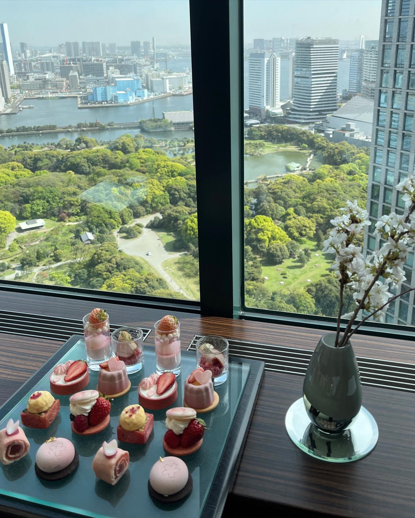 トゥエンティエイト