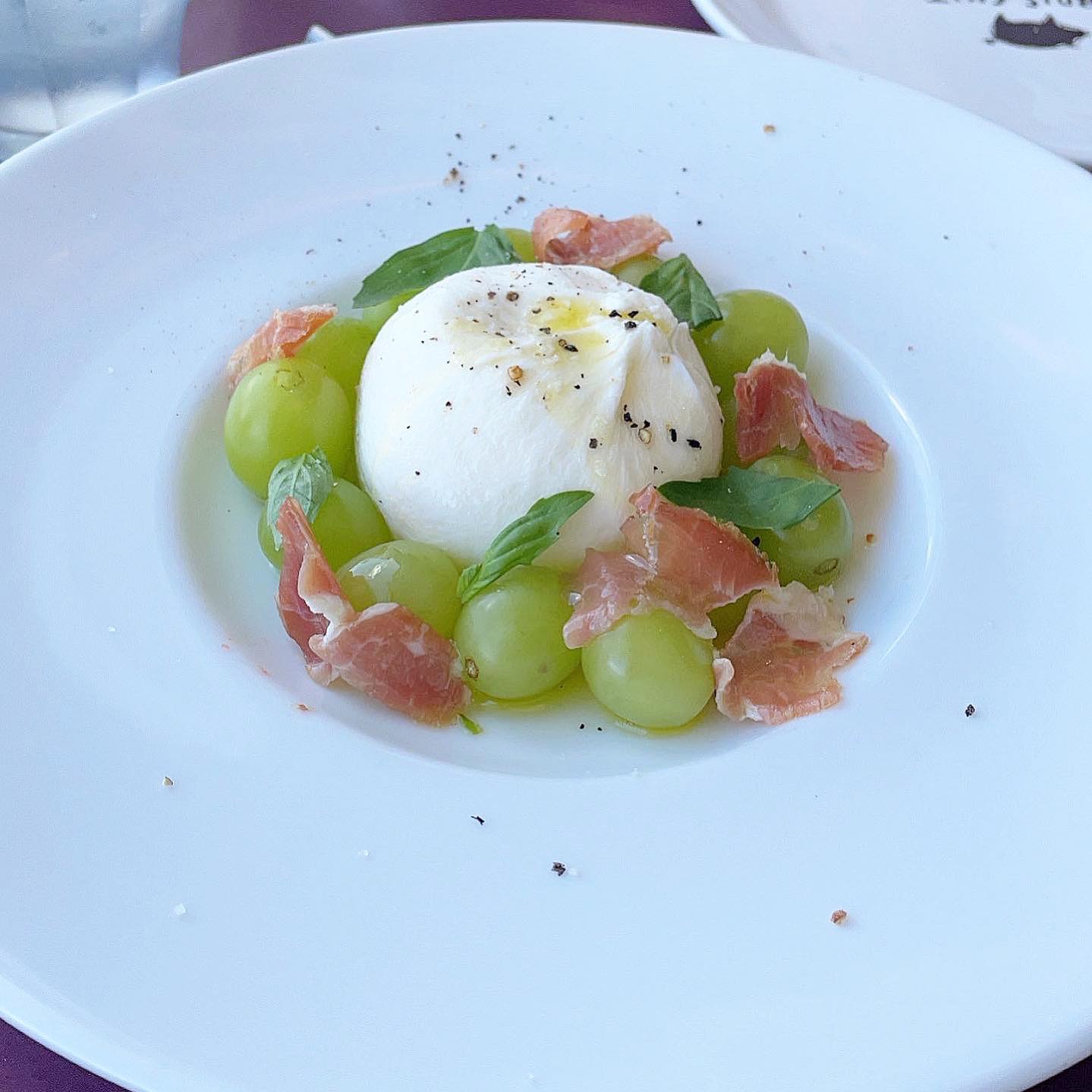 トロワキュイ アサヌマ (TROIS CUIT ASANUMA)