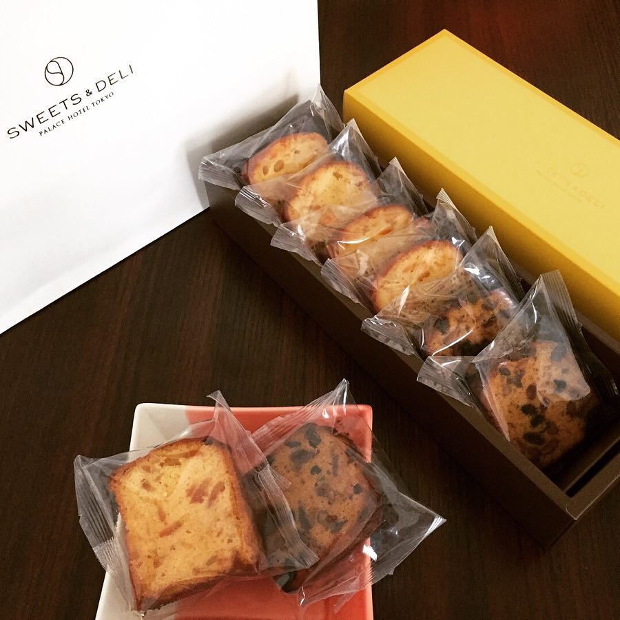 Sweets & Deli (スイーツ&デリ)