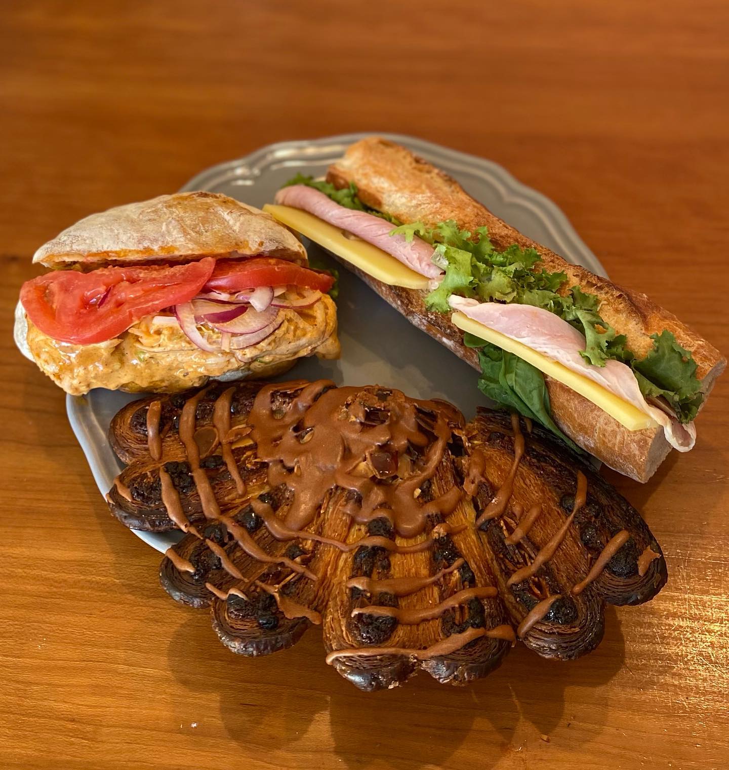 ベーカリーラウンジ沢村 中目黒