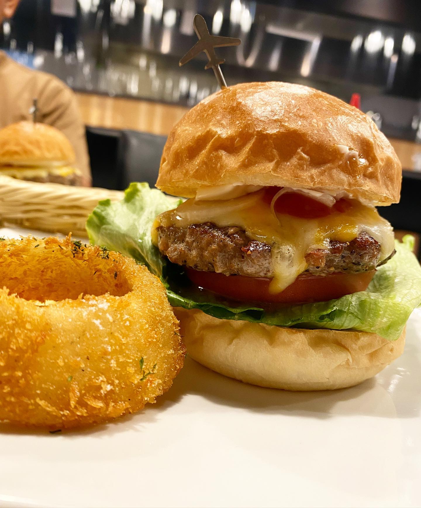 ダグズ・バーガー 石垣島店