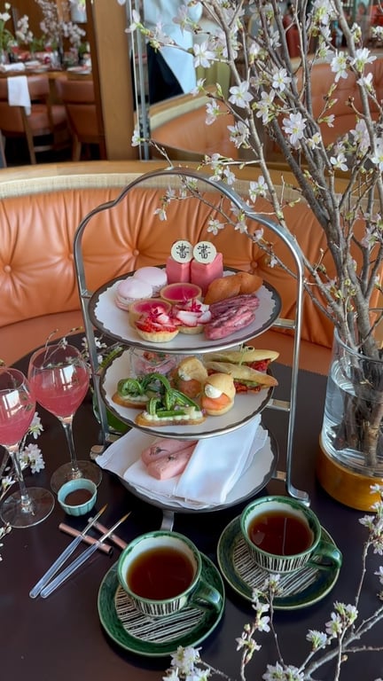 ザ タヴァン グリル&ラウンジ