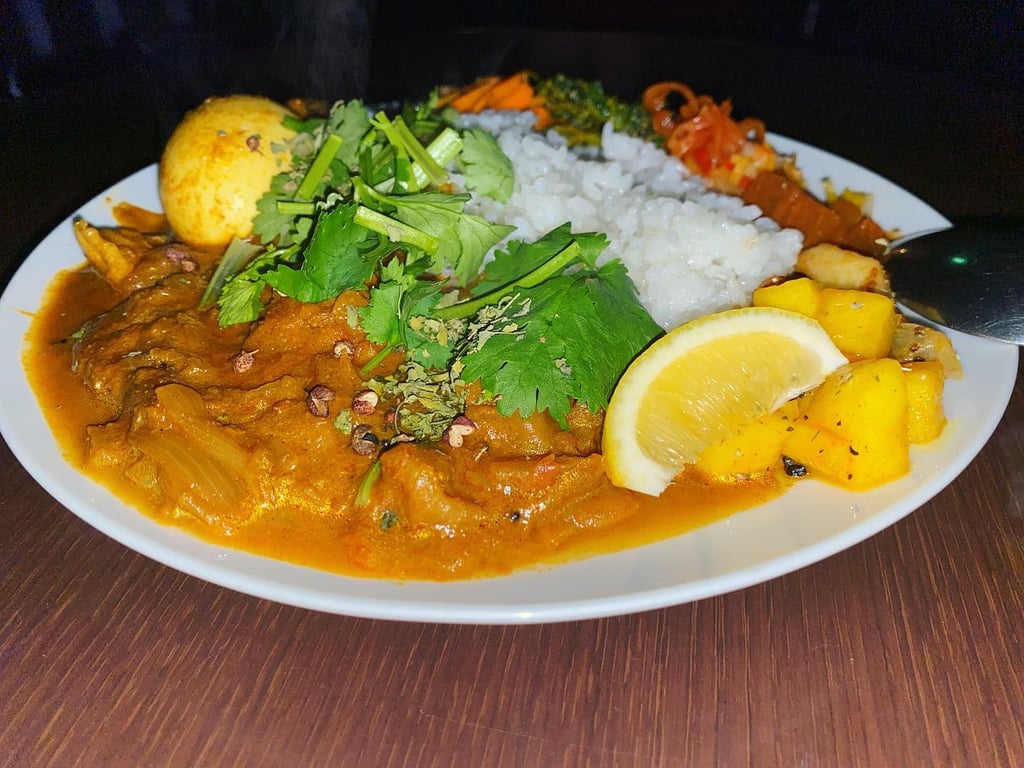 ROCK CAFE LOFT is your room