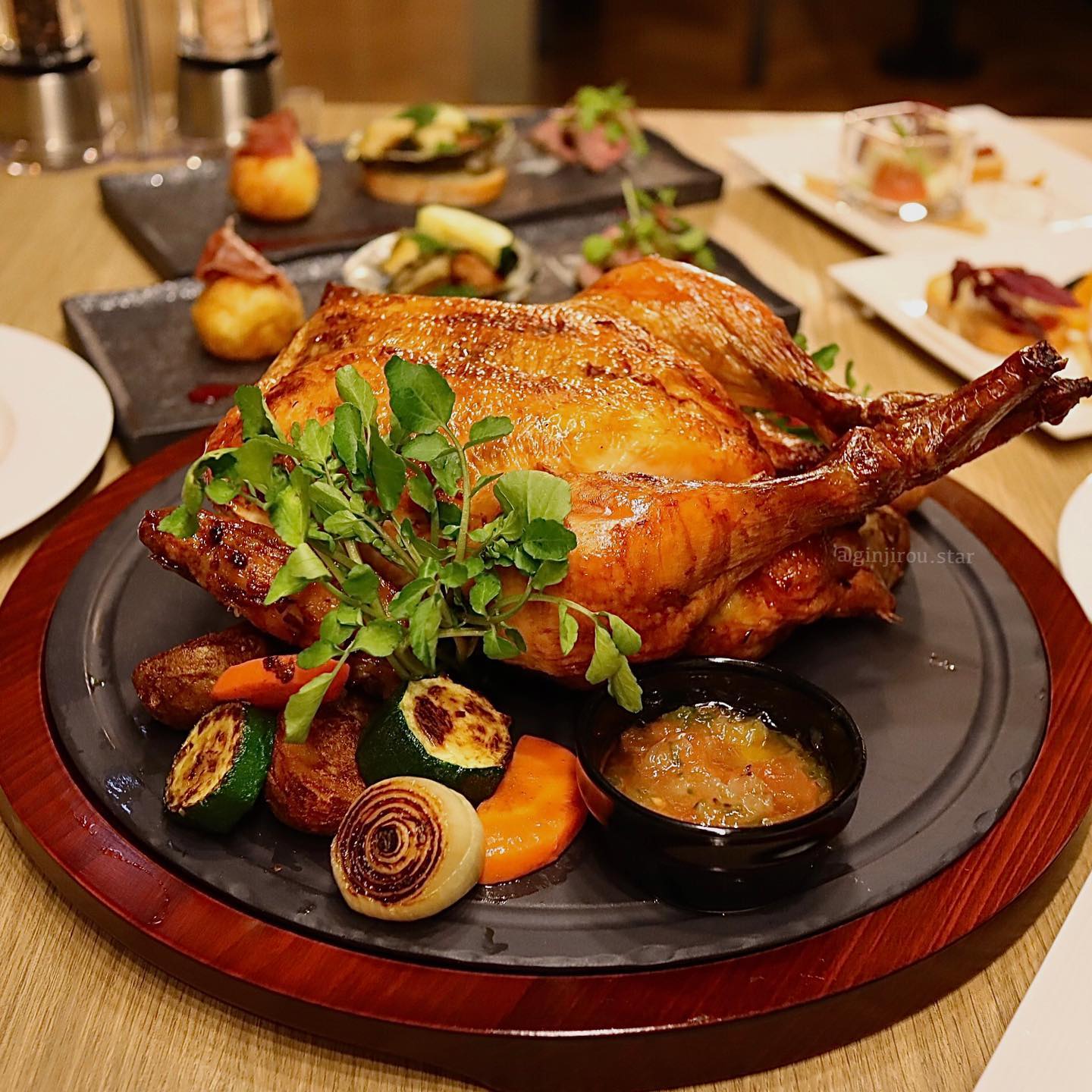 SARAS CAFE & BRASSERIE