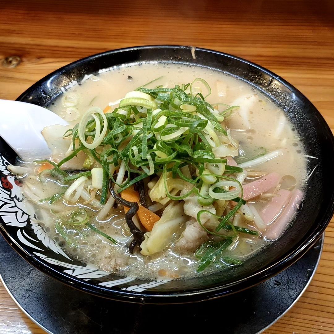 ヌードルラボガチメン