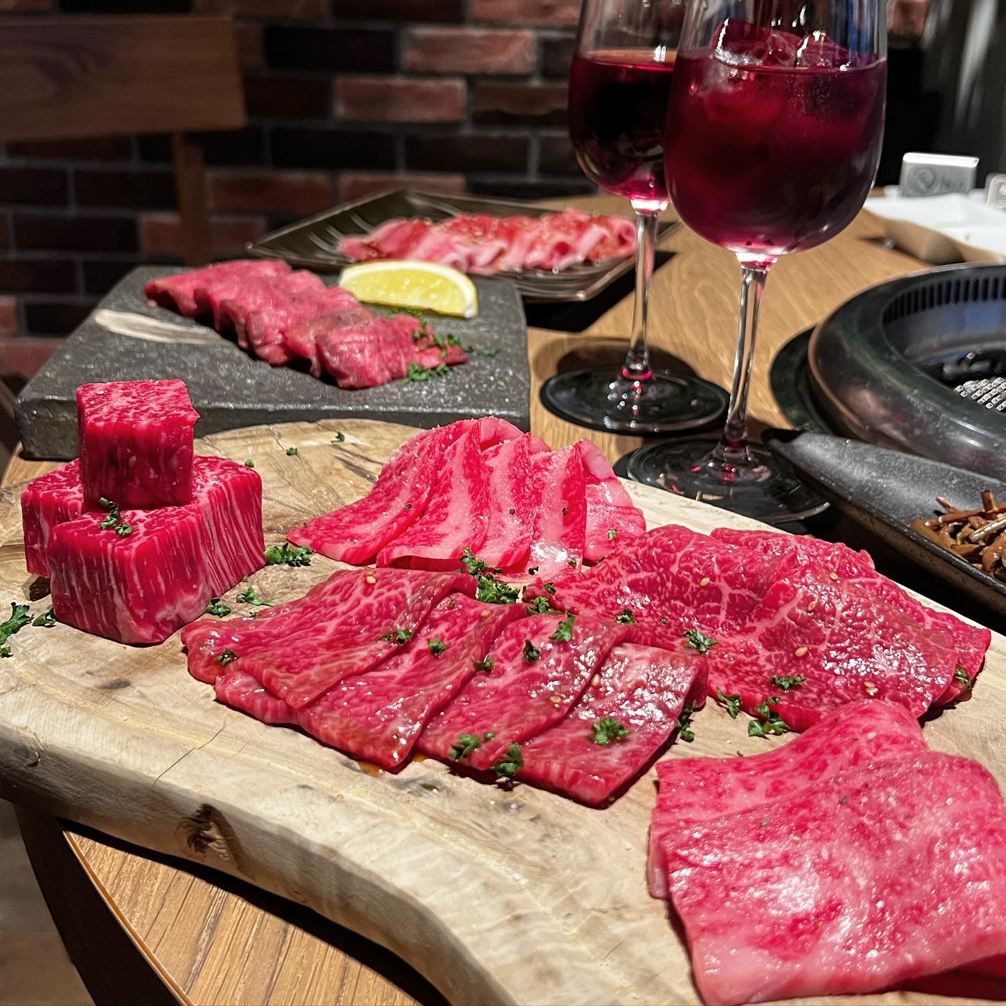 黒毛和牛とワイン 焼肉Garden MISAWA 栄店