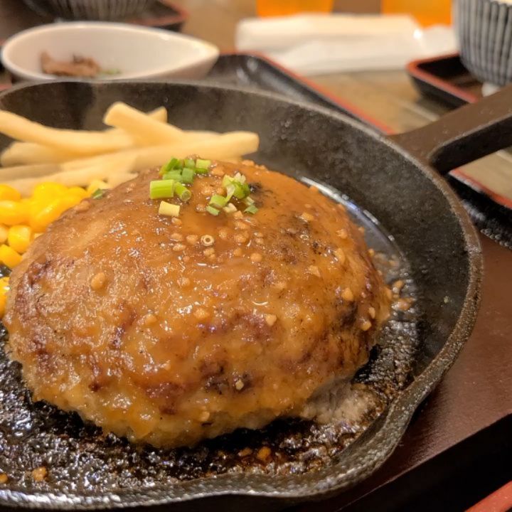ステーキ&ハンバーグ 前田亭 伊奈店
