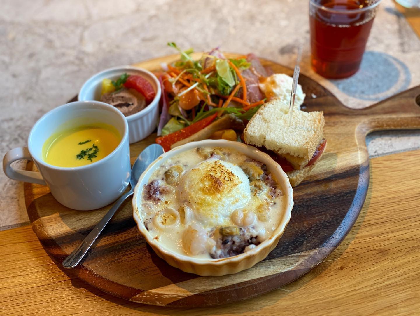 Pizzeria LAVAROCK(ピッツェリア ラヴァロック)仙台