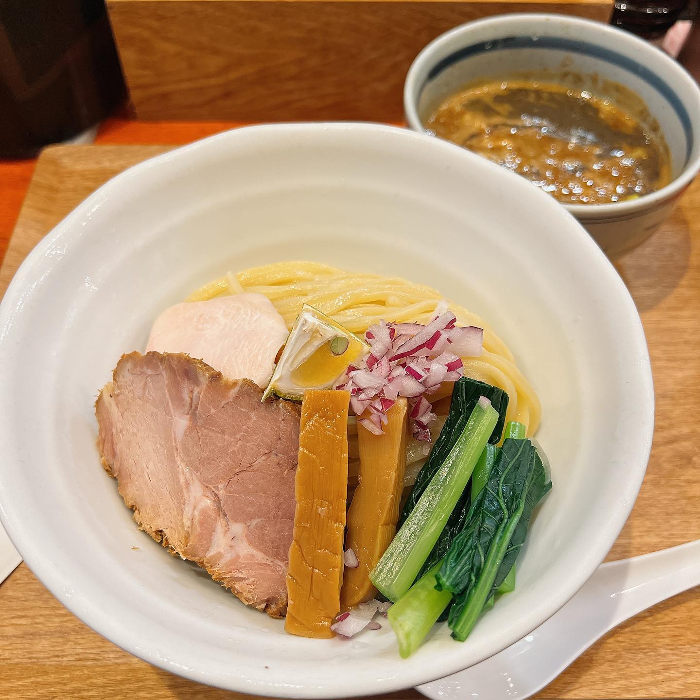 千日紅(せんにちこう)