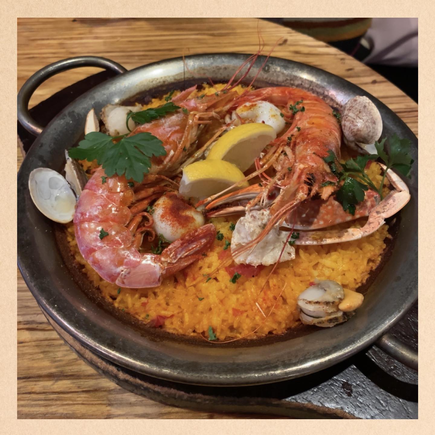 スペインバル ロボス 銀座店