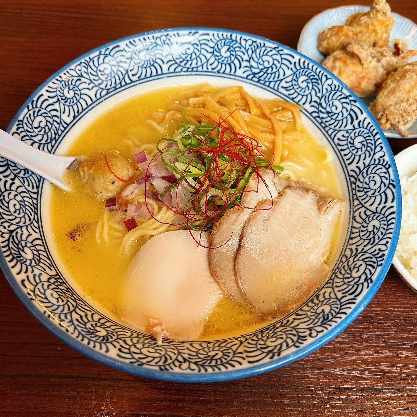 鶏そば焼き鳥 くろじ