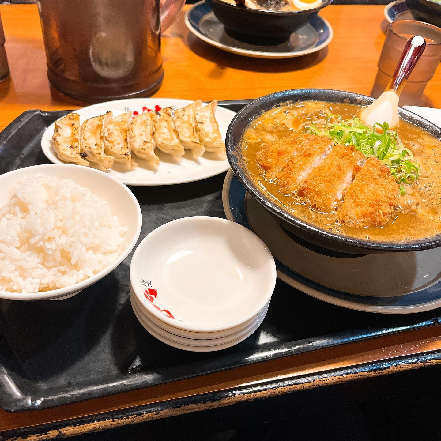 しなとら 半田店