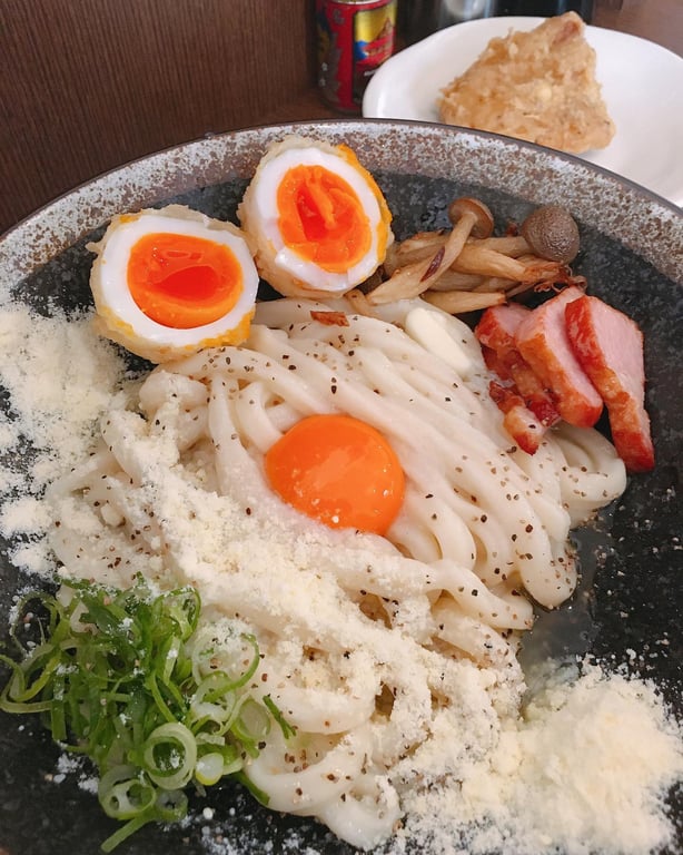 餅うどん 功刀屋(くぬぎや) 旗の台本店