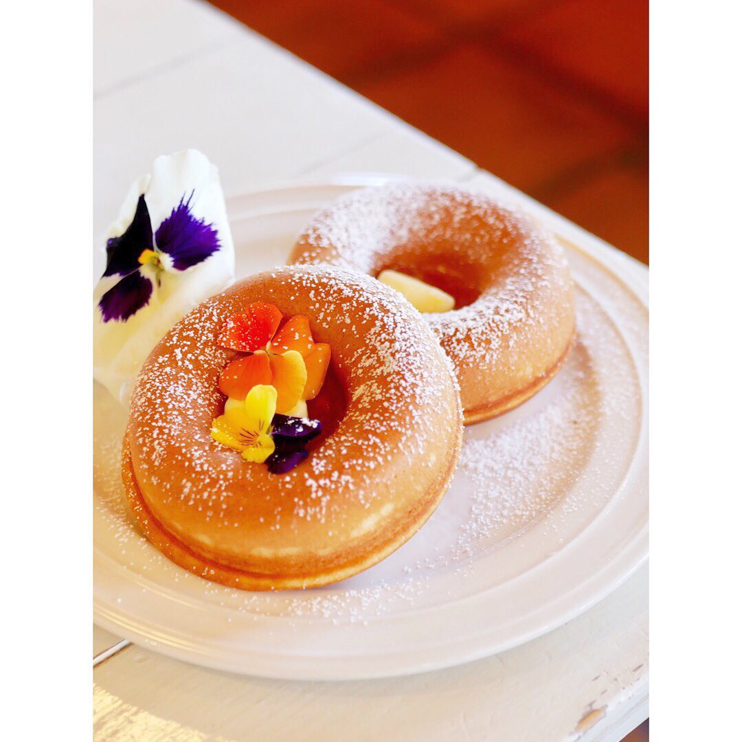 R cafe • つばめドーナツ【アールカフェ•ツバメドーナツ】