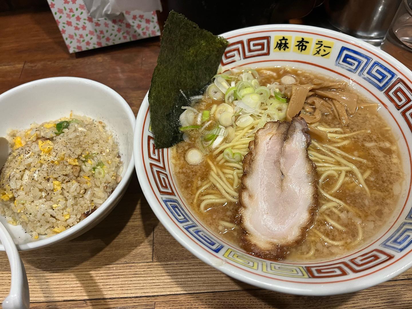 麻布ラーメン 西麻布店