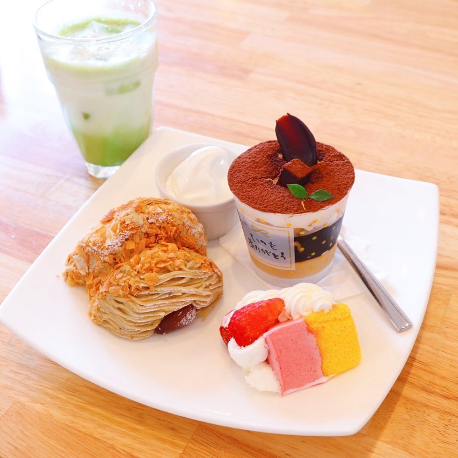 ラ カンパーニュ