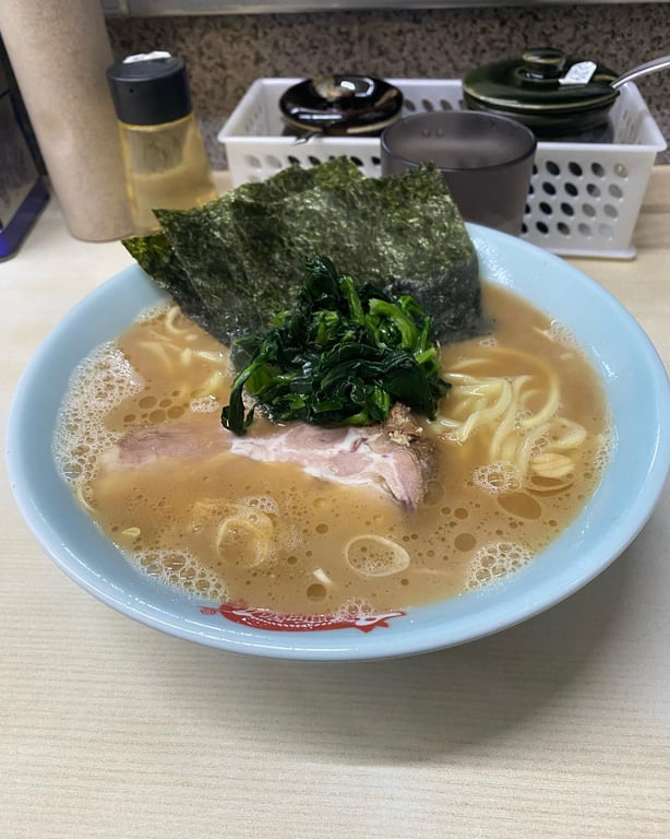 とんこつラーメン醤油 町田家 本店