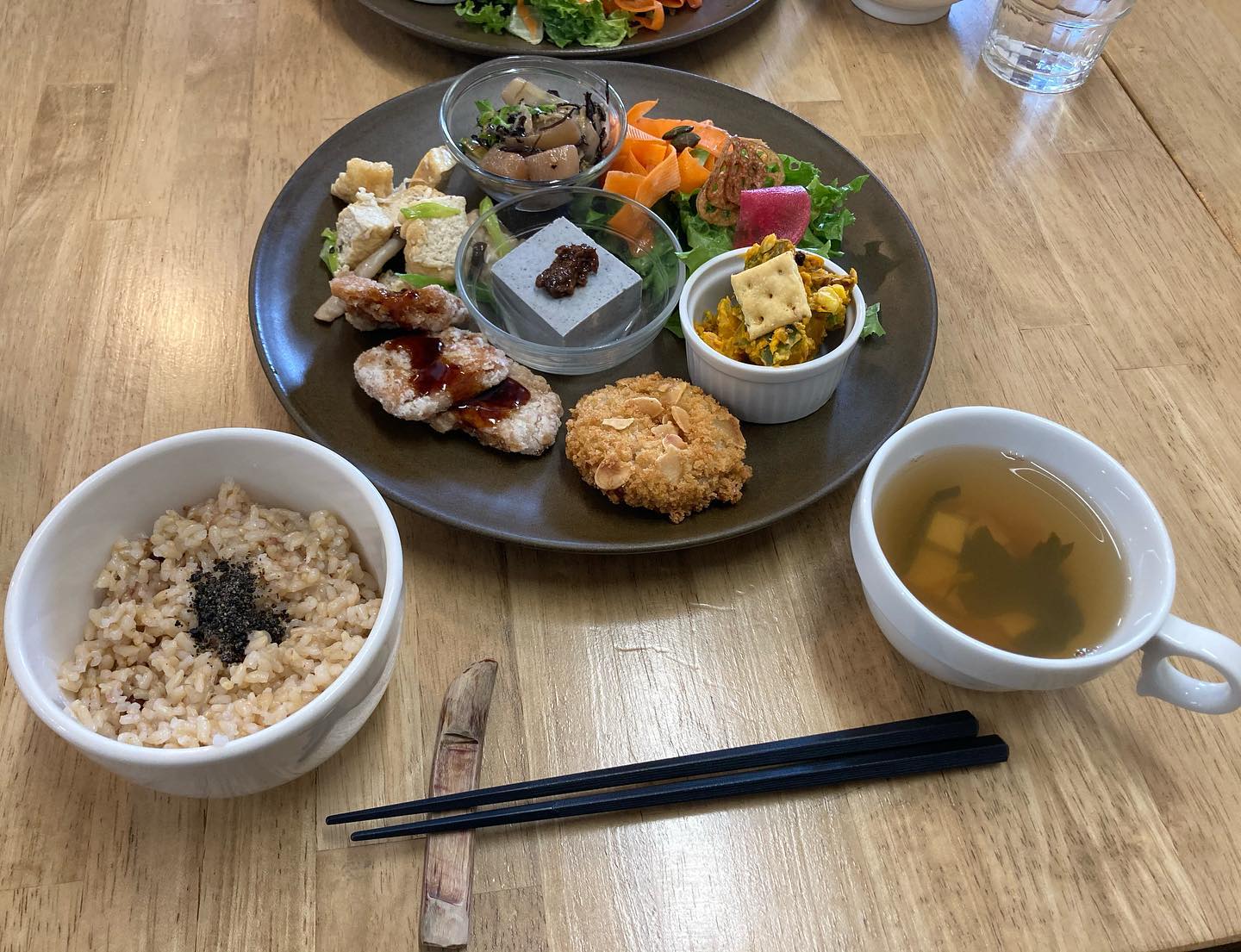 のっぽくん(NOPPOKUN)