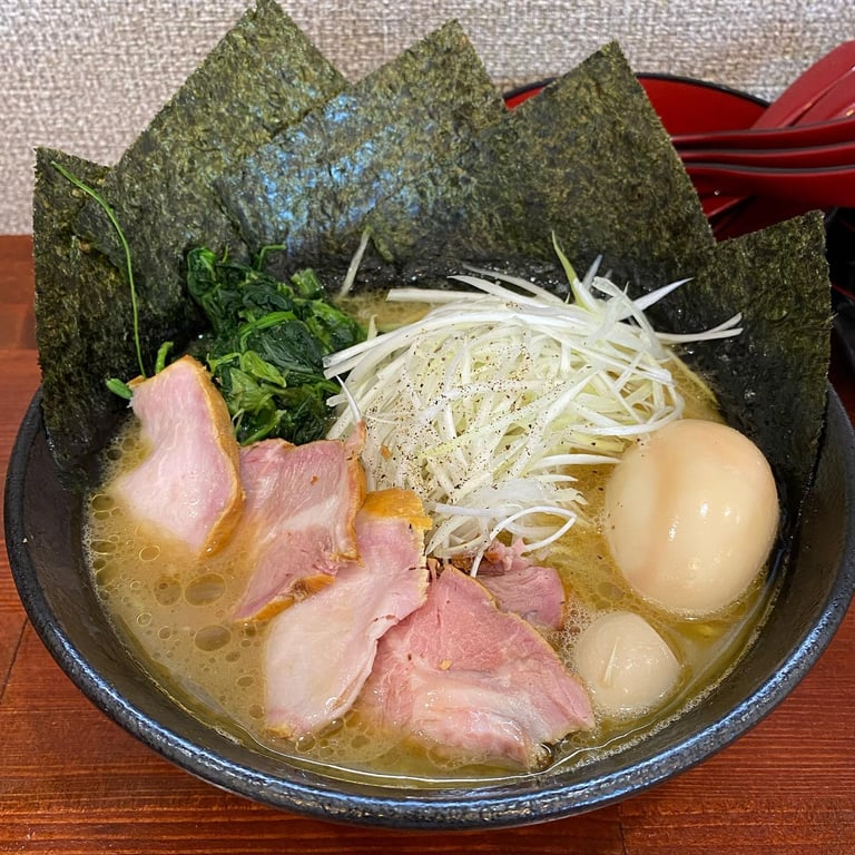 横浜家系らーめん 天王家 寒川総本店