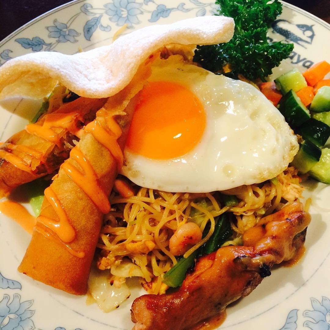 スラバヤ 港北店