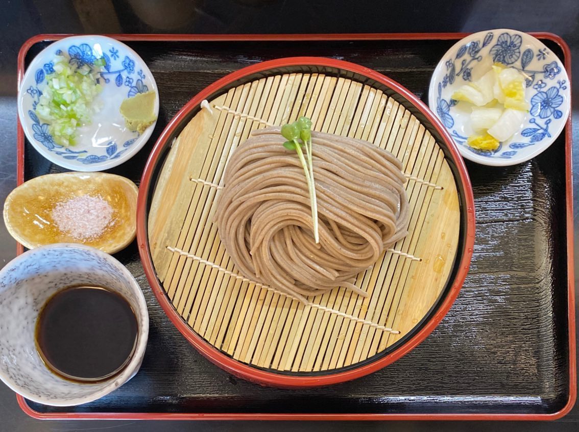 たぬきときつね