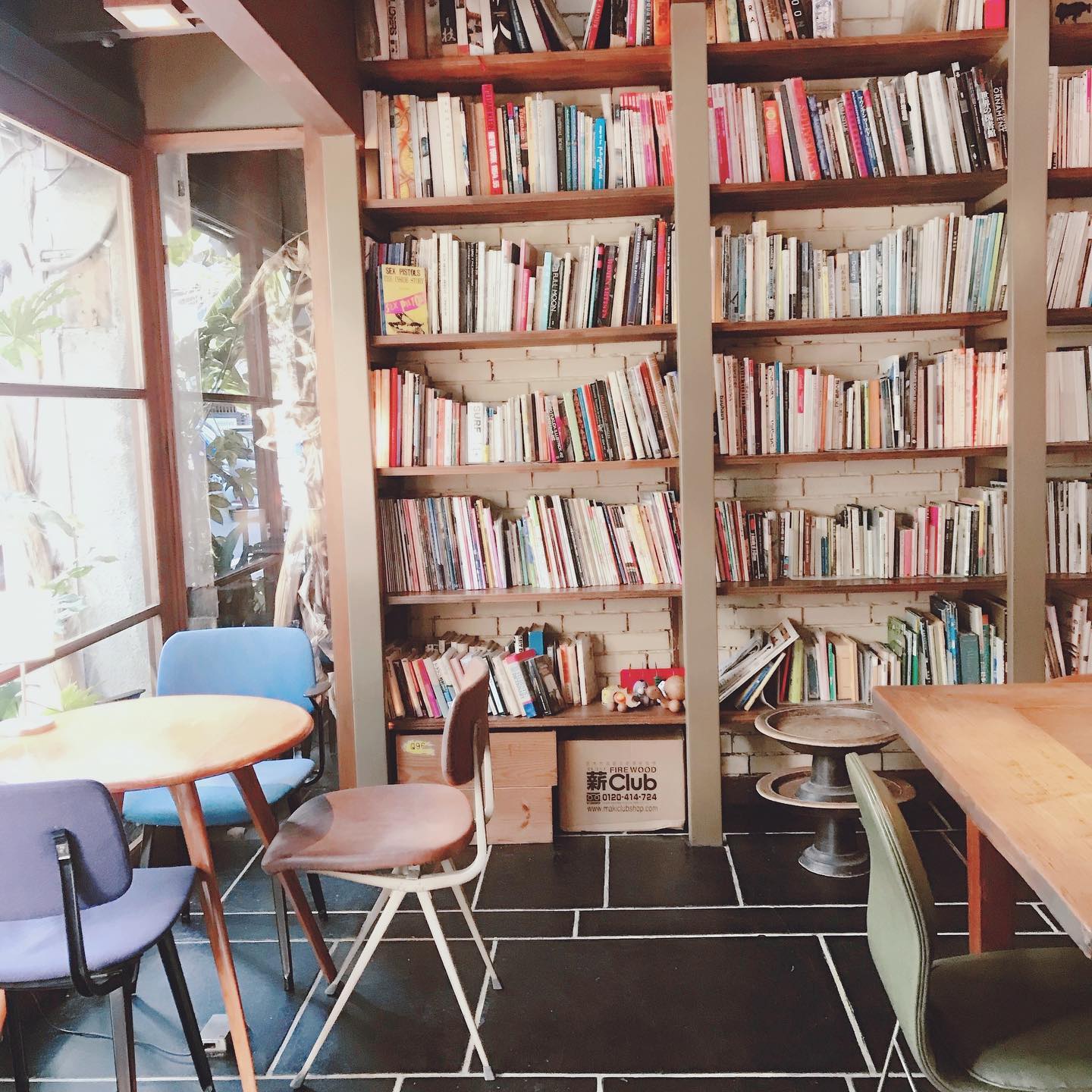 カフェビブリオティック ハロー!