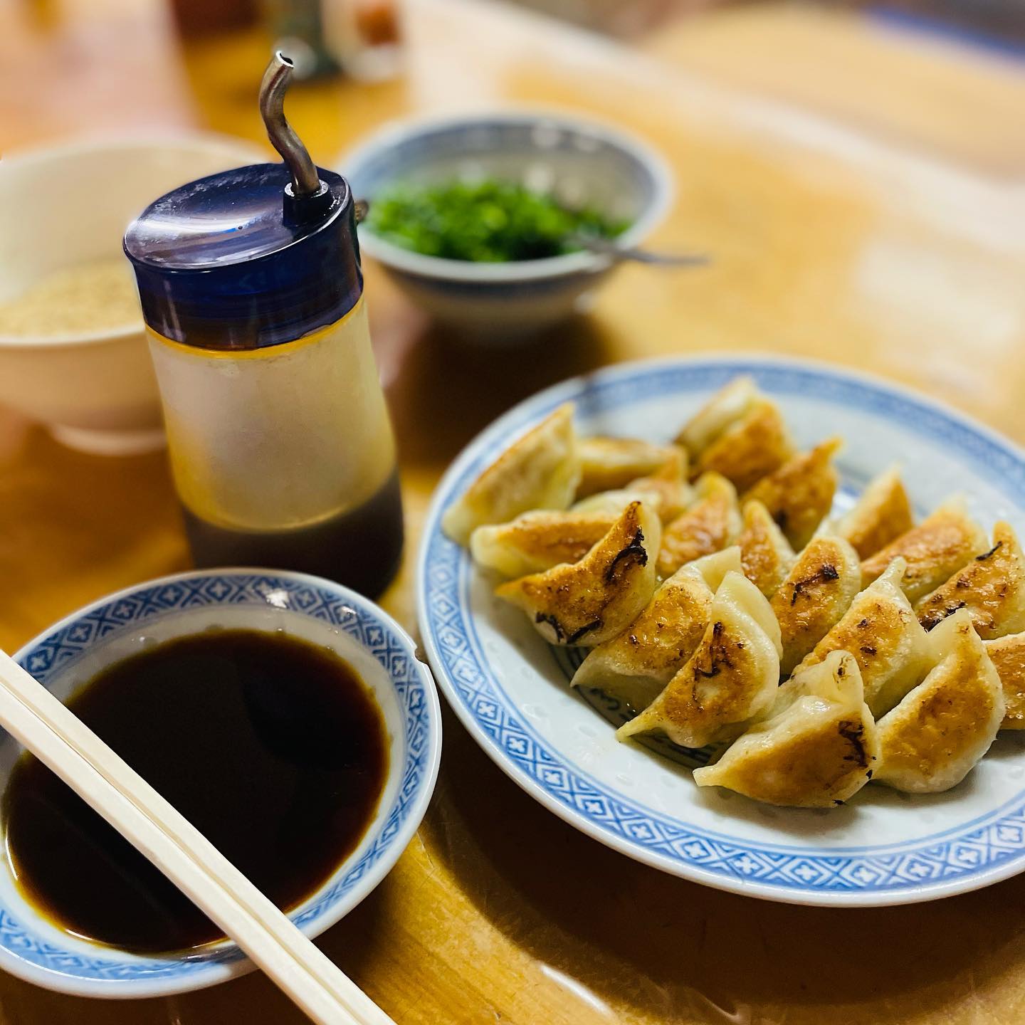 ぎょうざ 娘娘(にゃんにゃん)