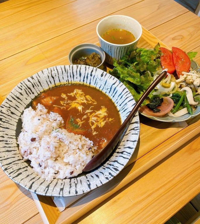 欧風カレー&シチュー専門店 トマト
