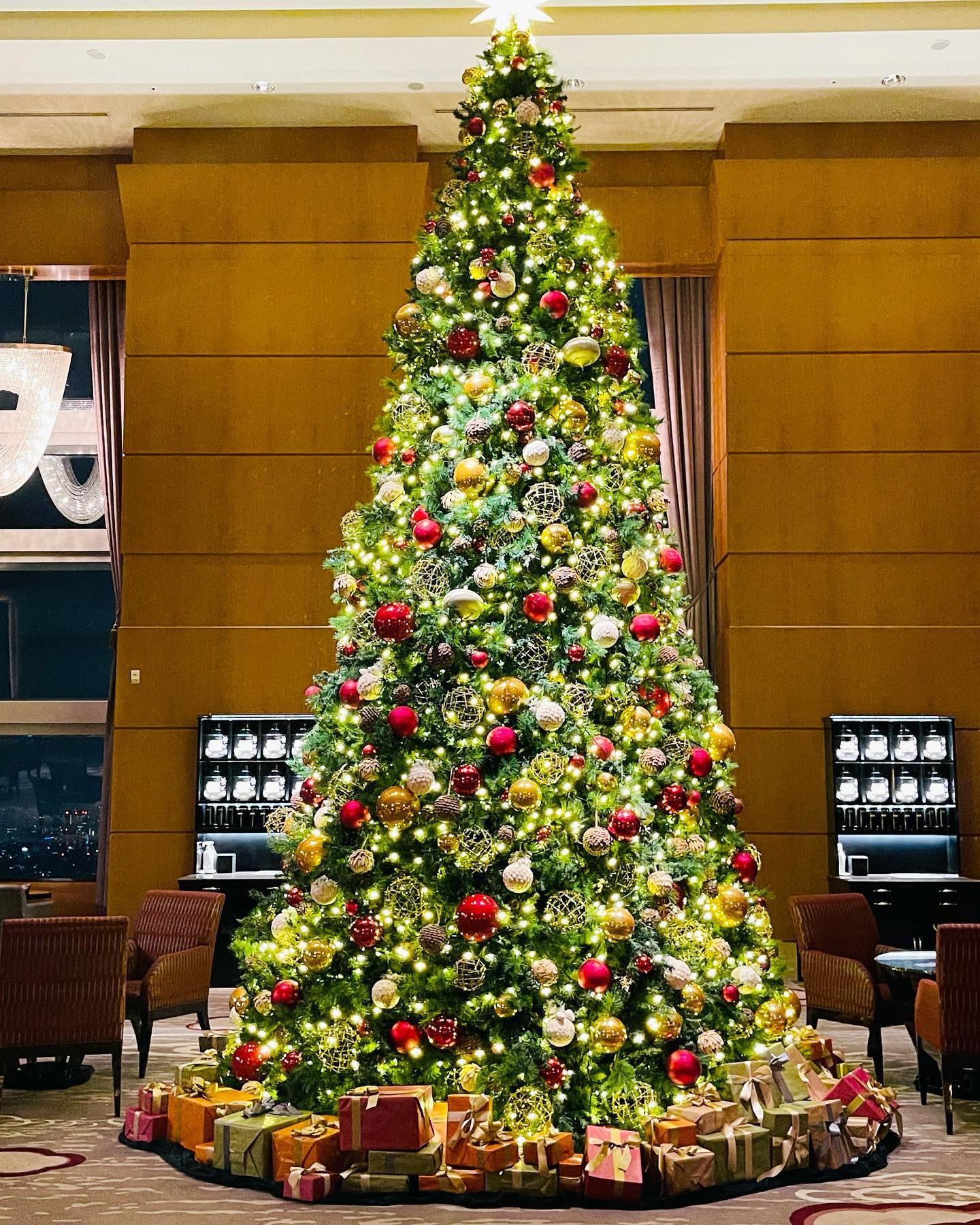 アジュール フォーティーファイブ