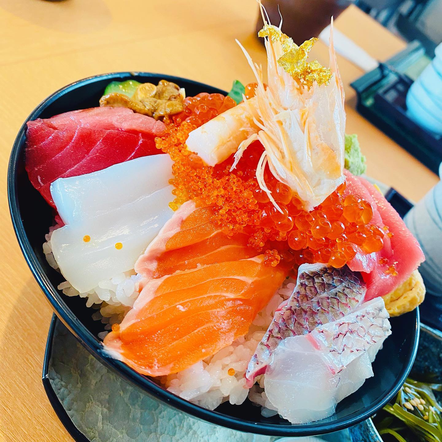 にぎり塚本鮮魚店