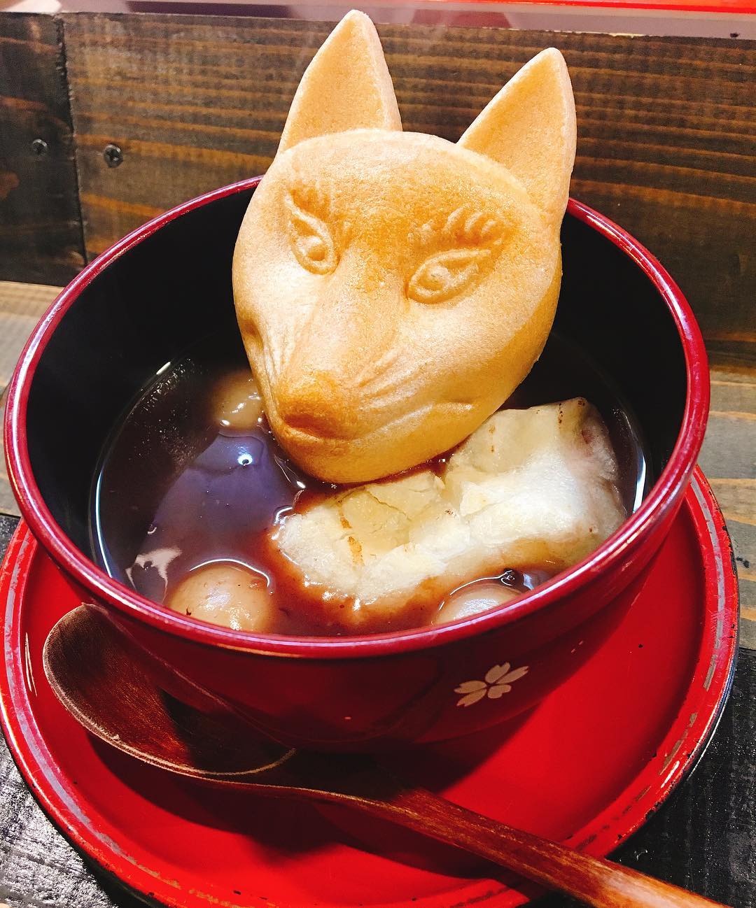 狐面ギャラリーカフェ伍ん