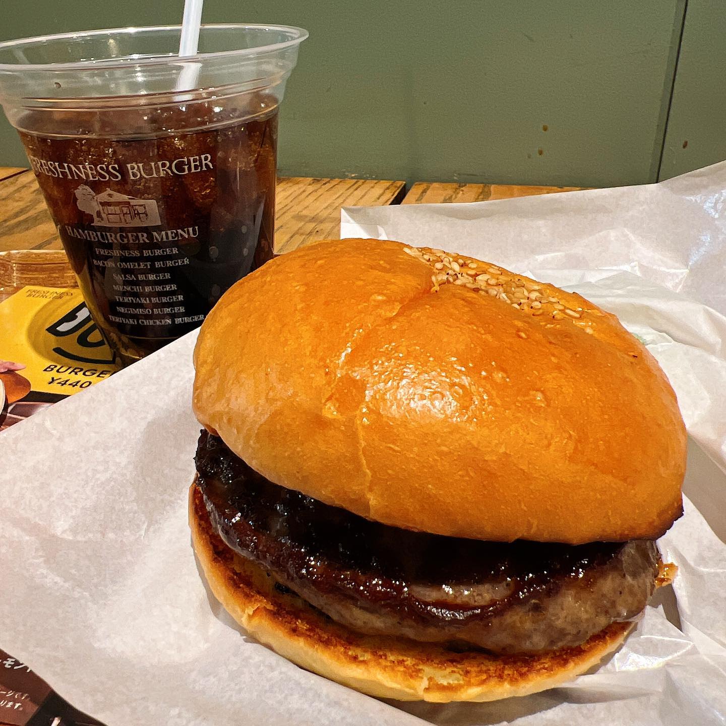 フレッシュネスバーガー西早稲田