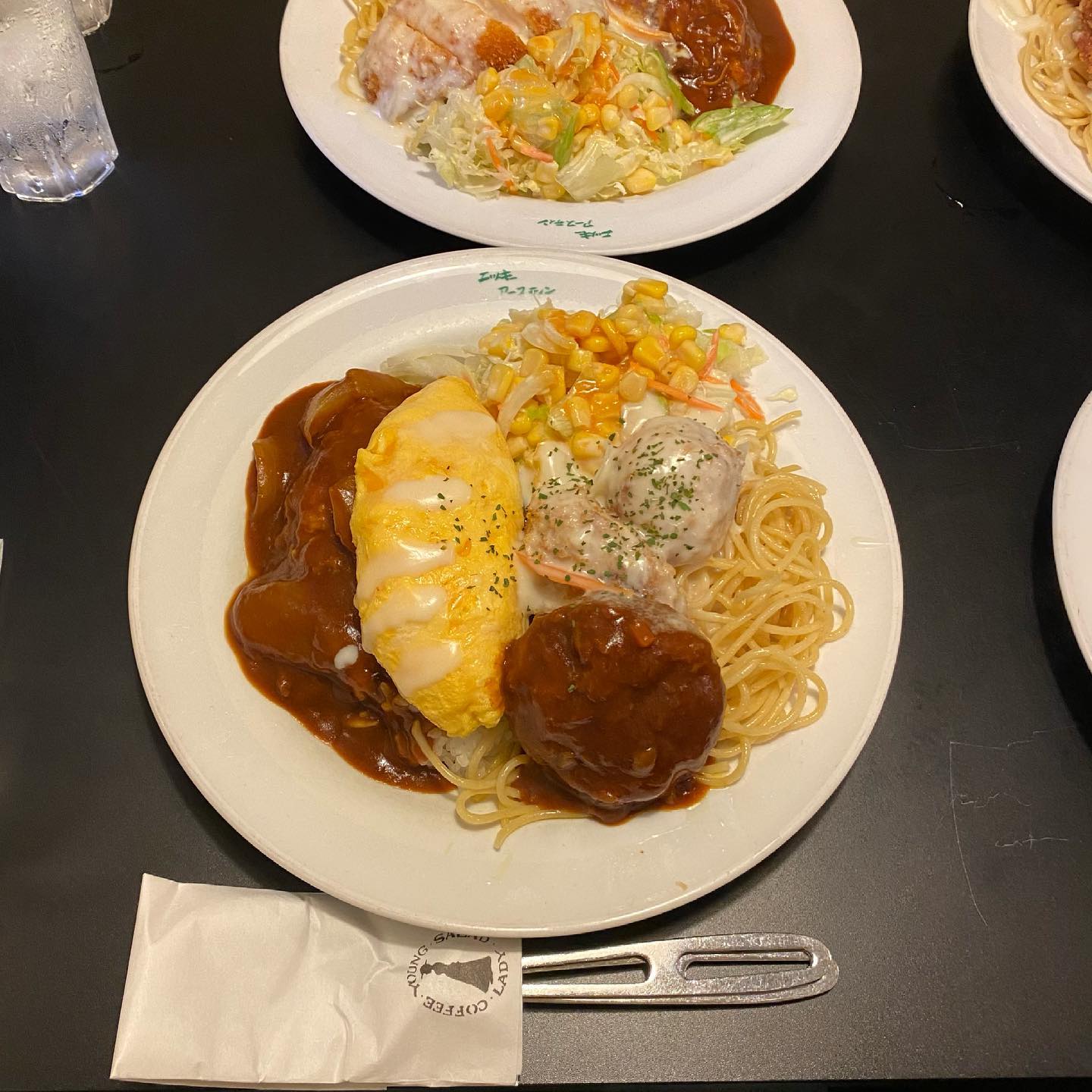 ニッキー・アースティン 万屋町店