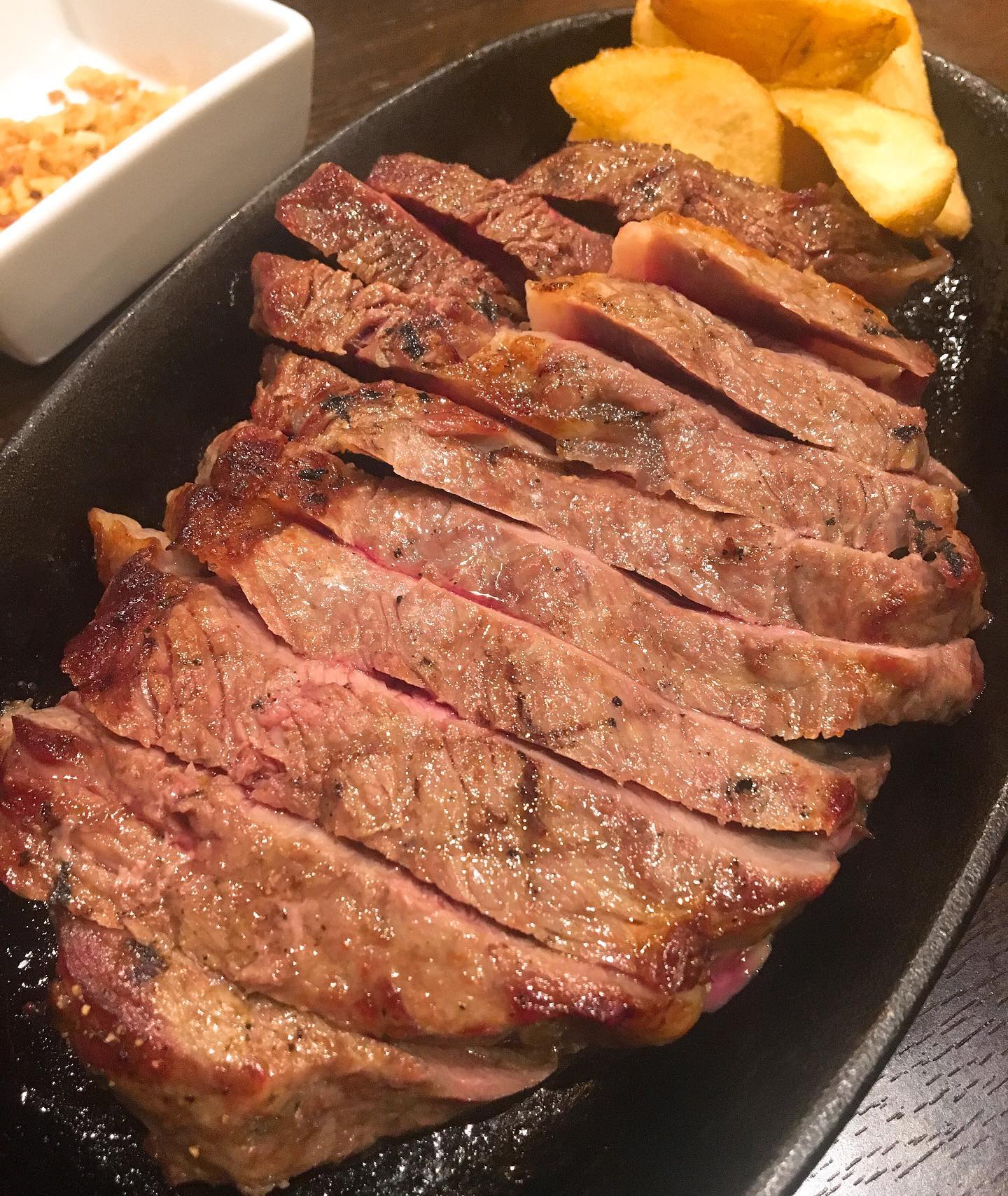 肉酒場 UMAIMONバル YOSHI 豊橋駅前店