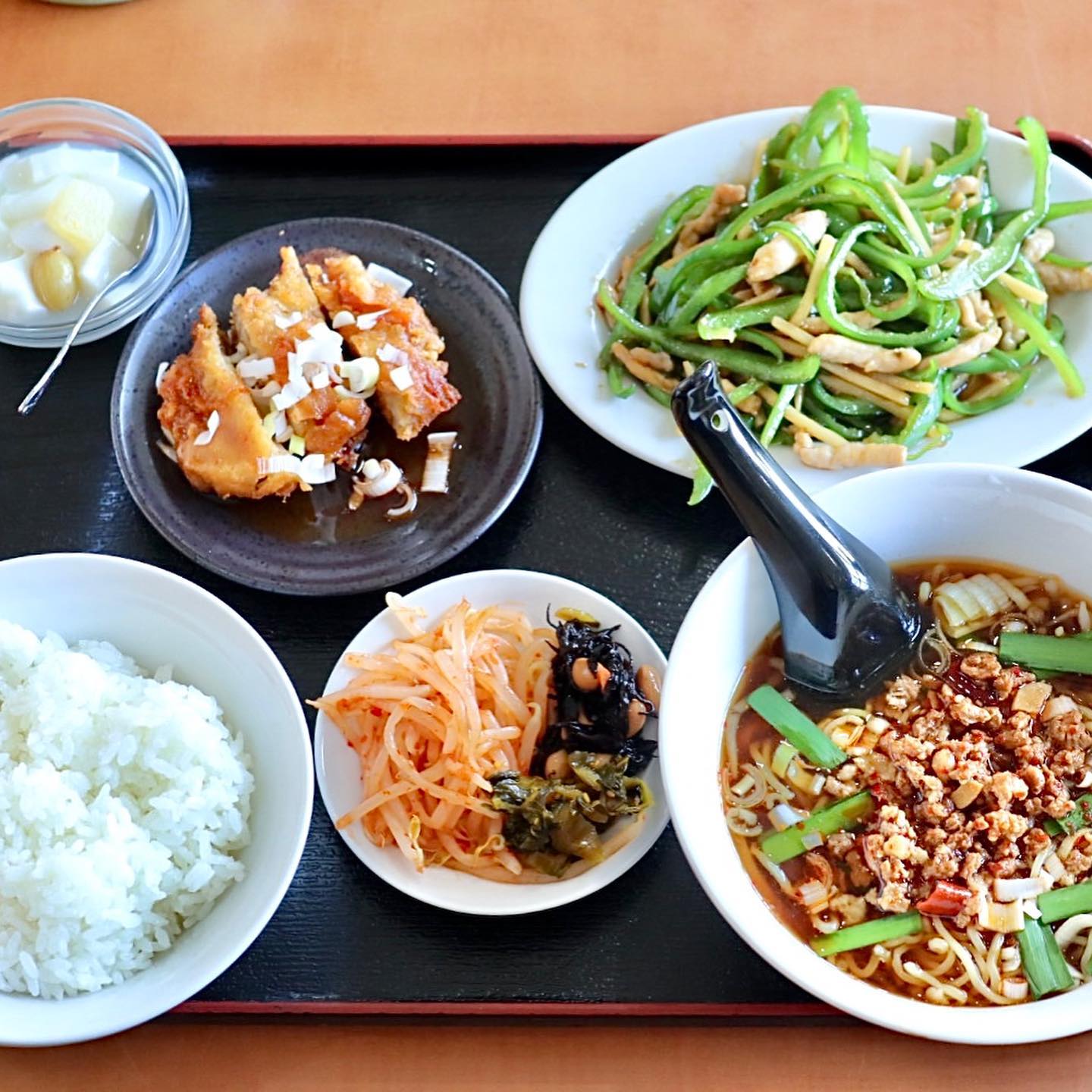 中華食酒館 新楽 しんらく