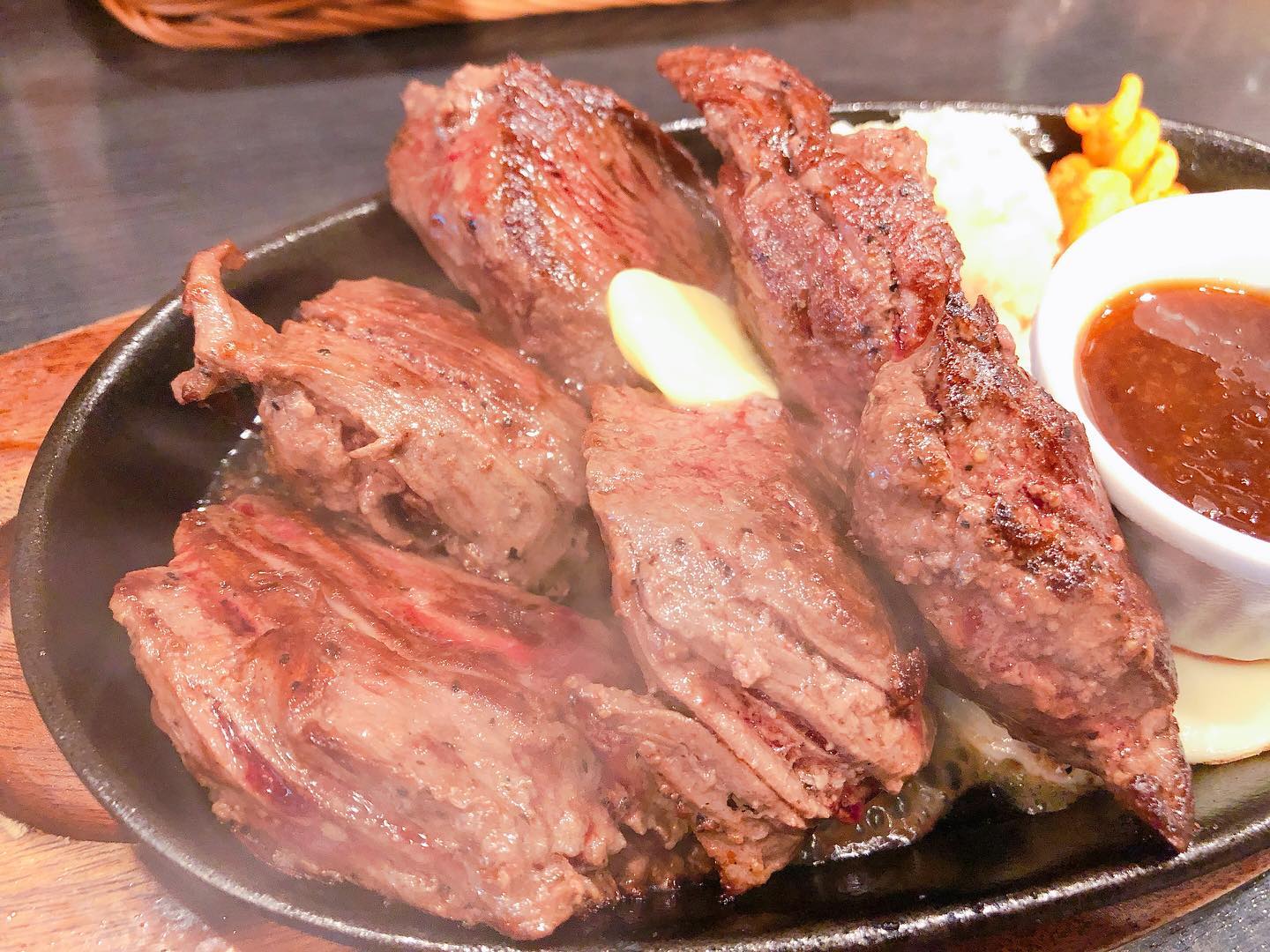 肉と米ハジメ 秋葉原店