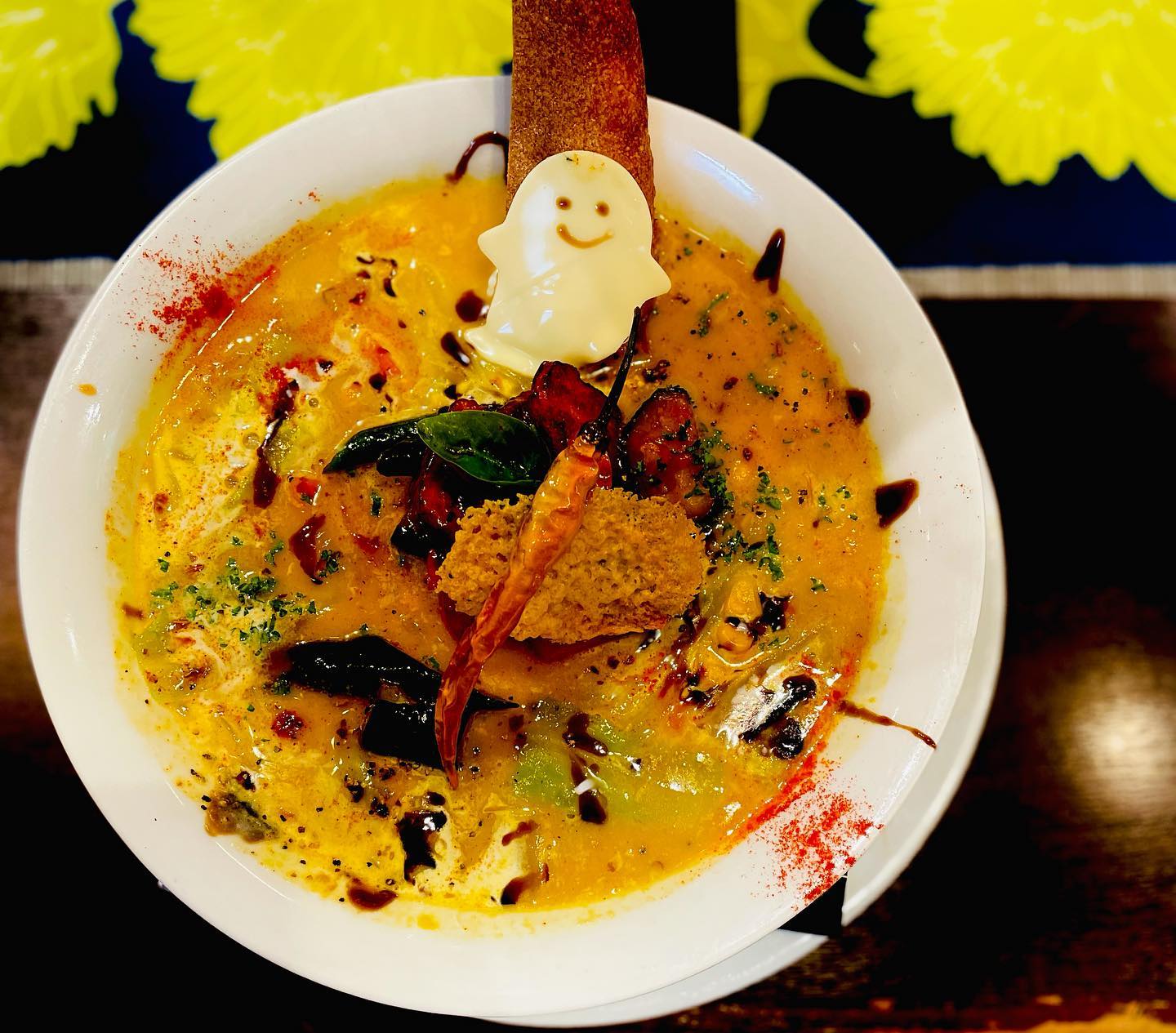 ラーメンビストロ&バー ナバホホワイト