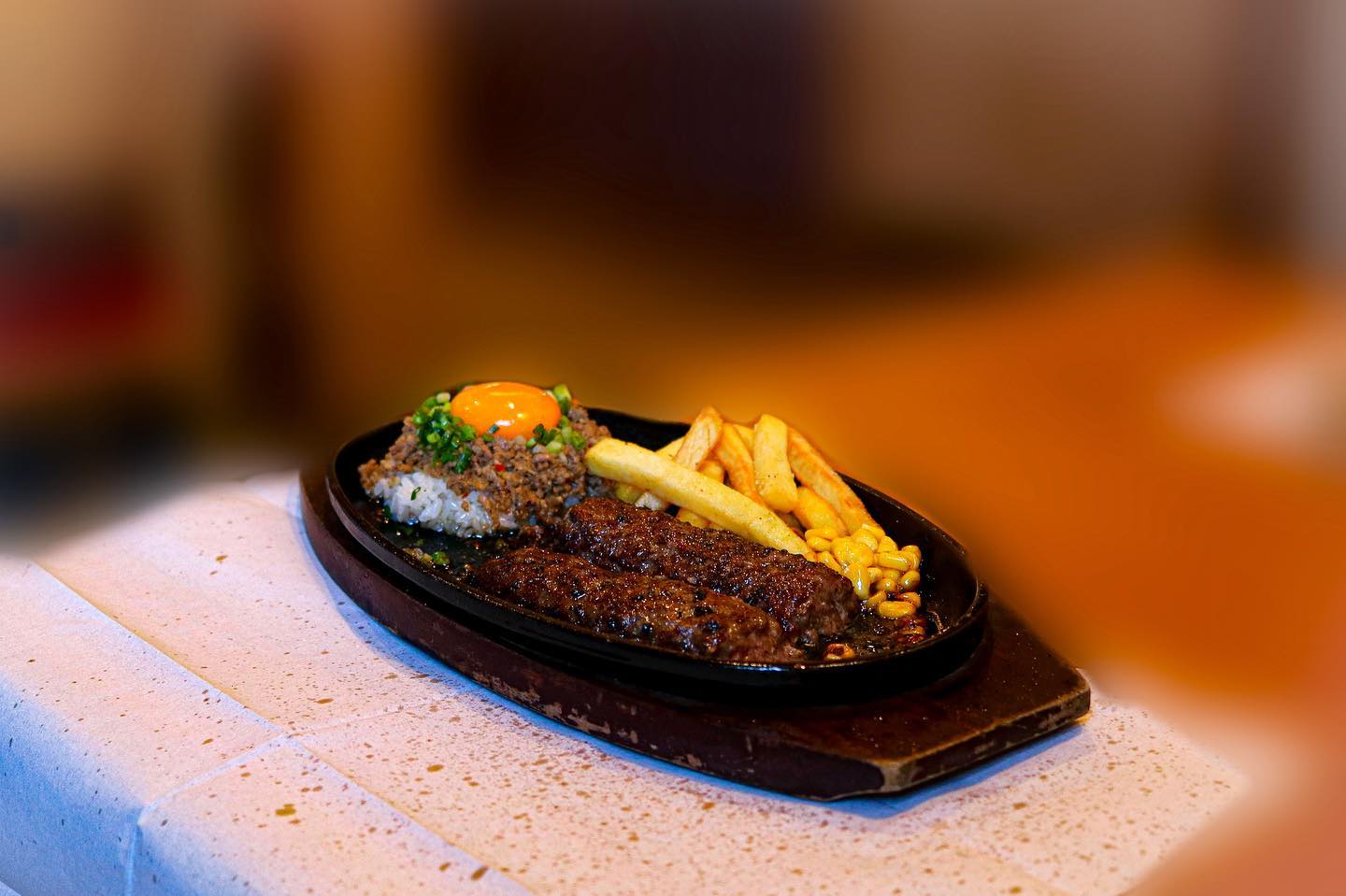 ステーキハウス ブロンコビリー厚木及川店