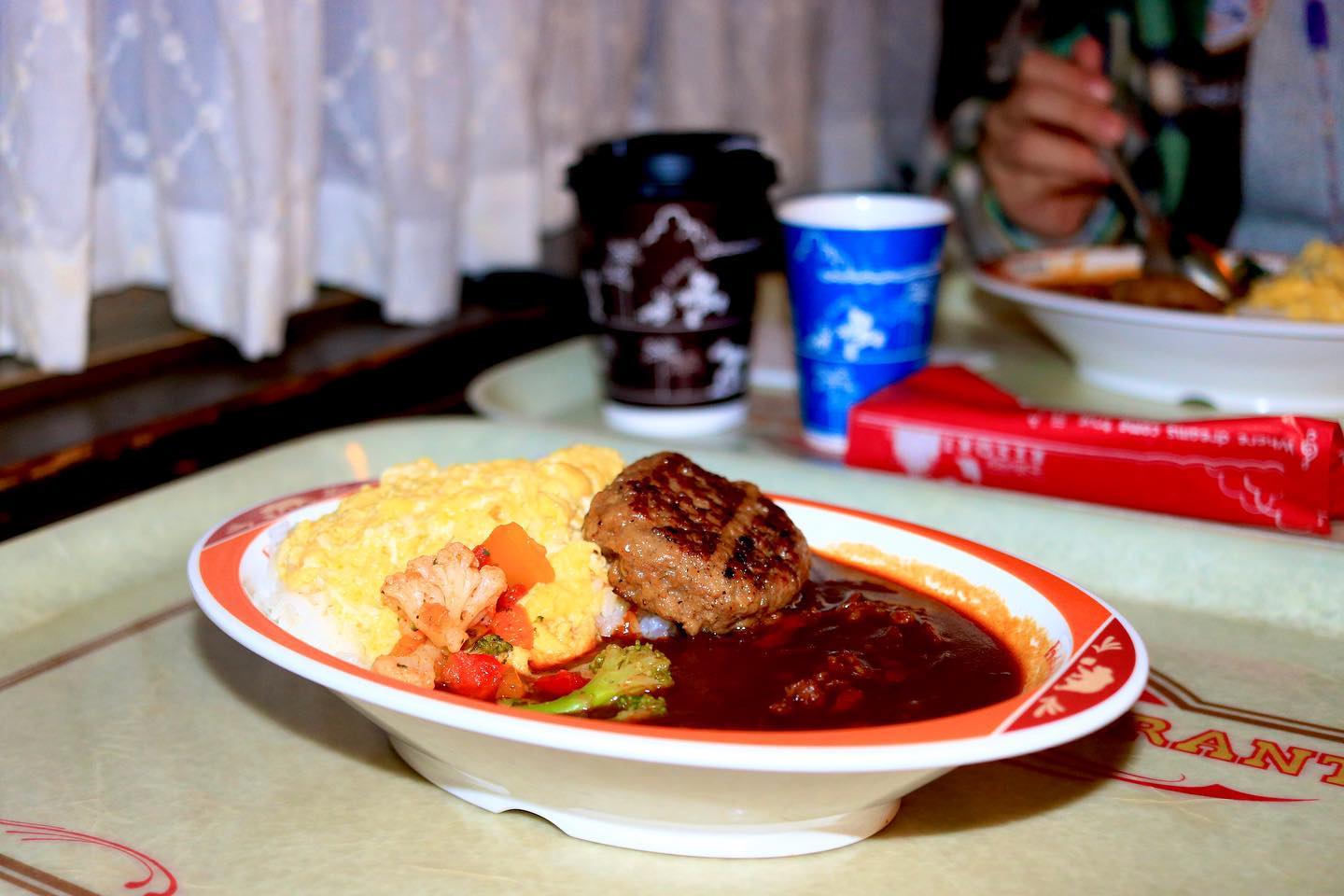 ハングリーベア・レストラン