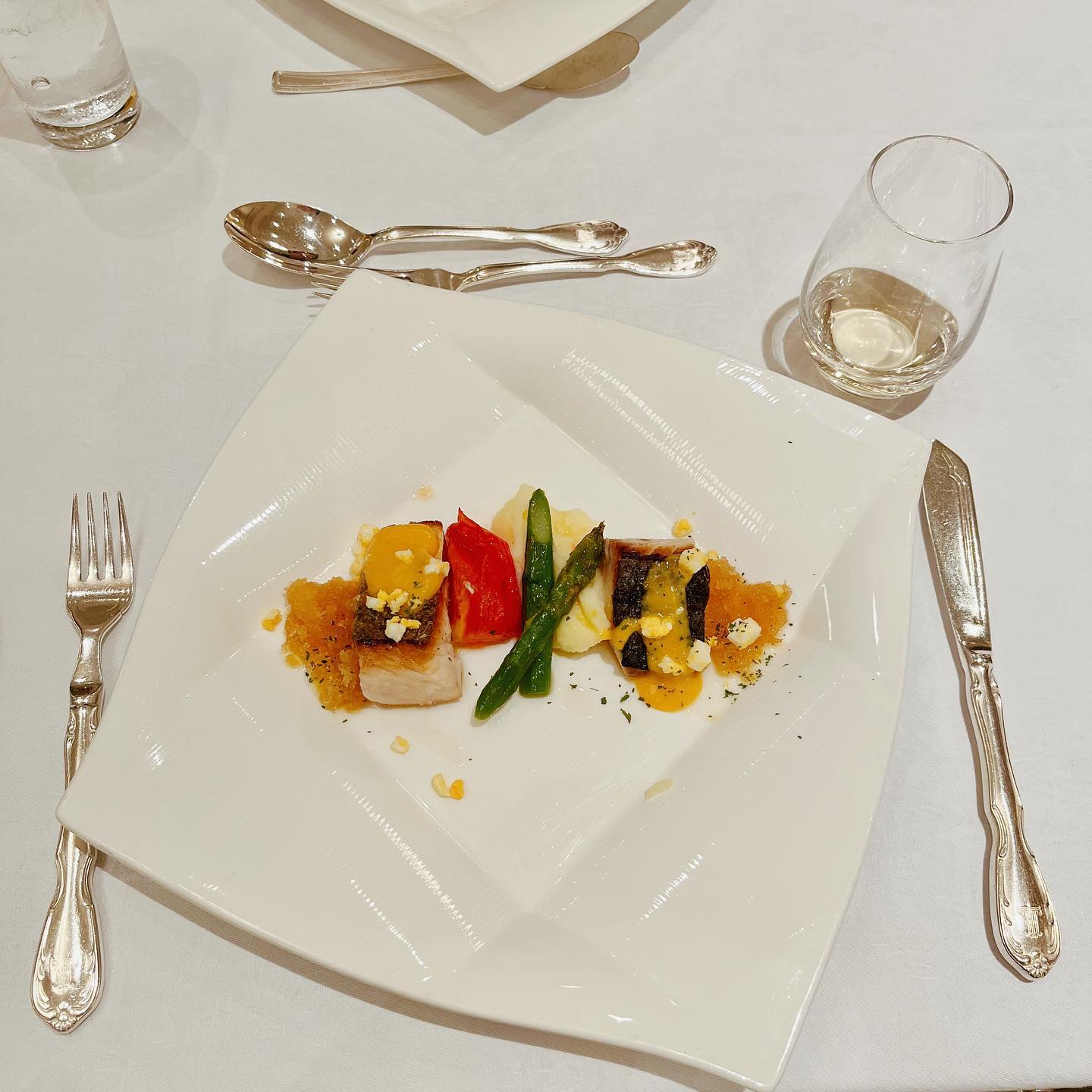 如水会館 カフェ&パブ マーキュリー