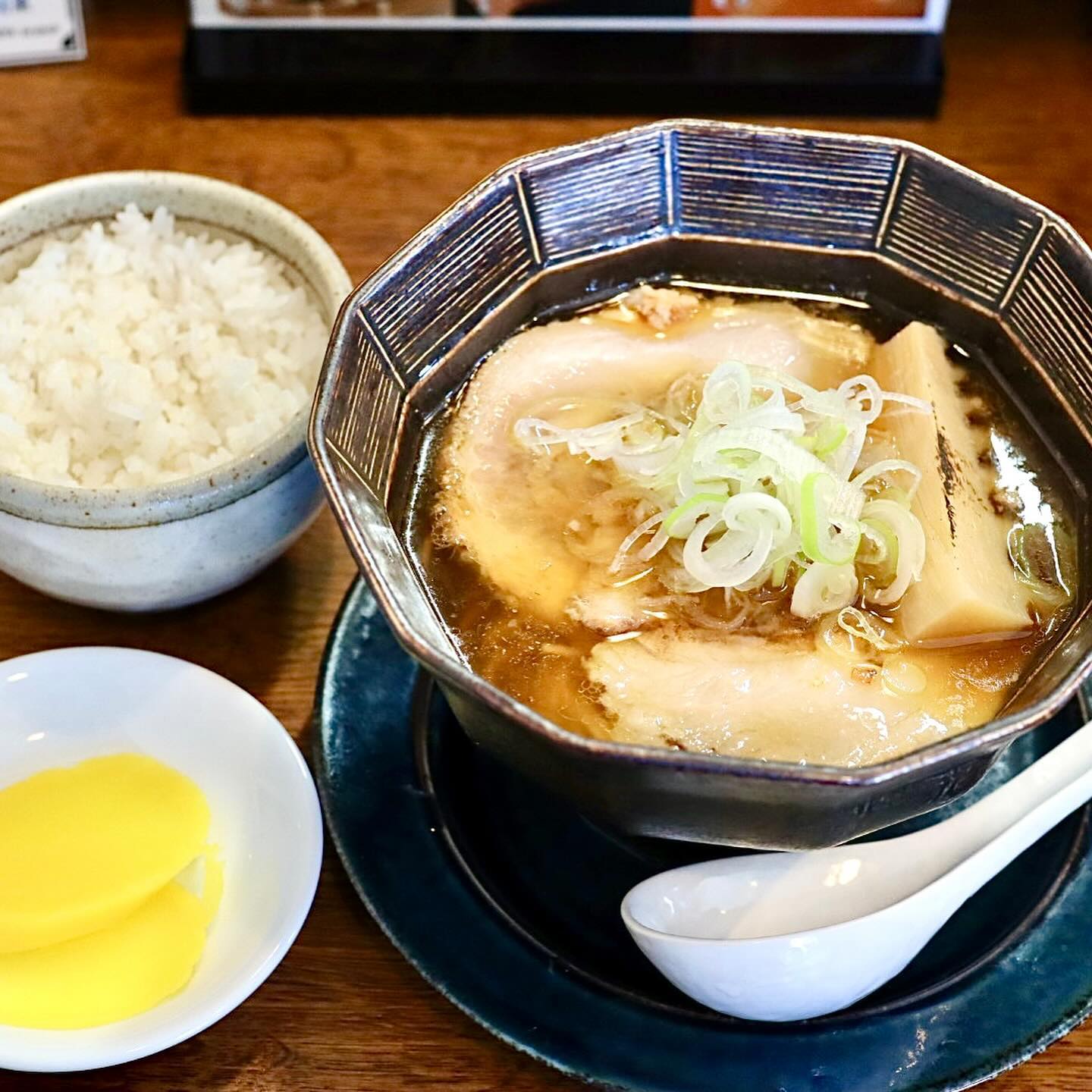 神崎町森住 みっかぼうず