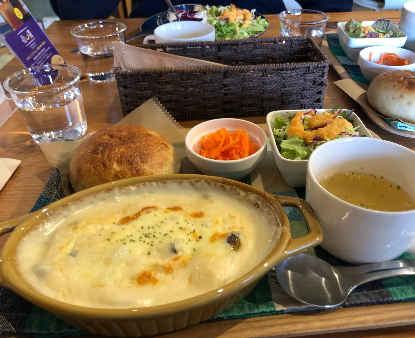 ティーリーフル