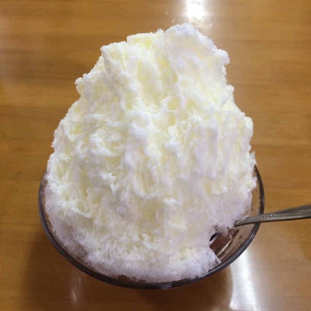ひがし食堂(かき氷ぜんざい)