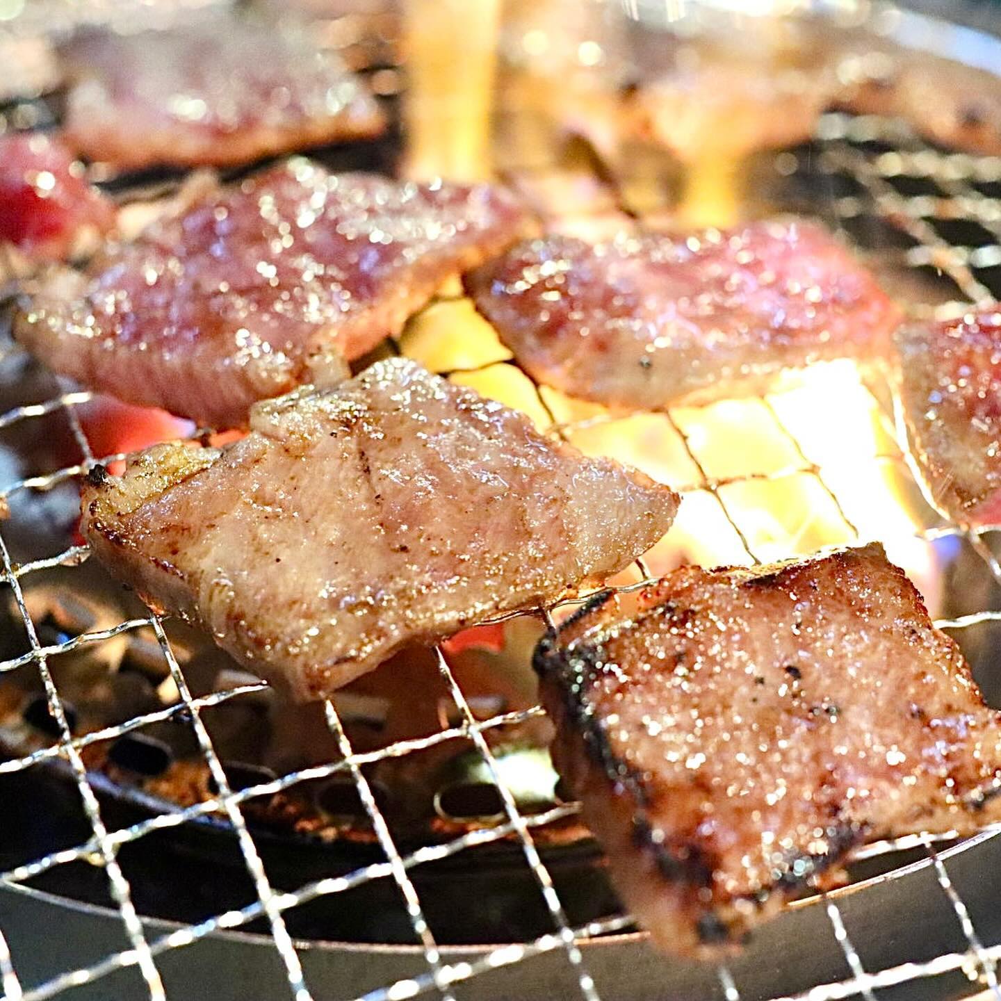 ネオ大衆焼肉 エース 栄店