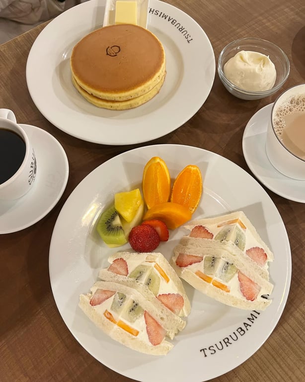 ホットケーキ つるばみ舎