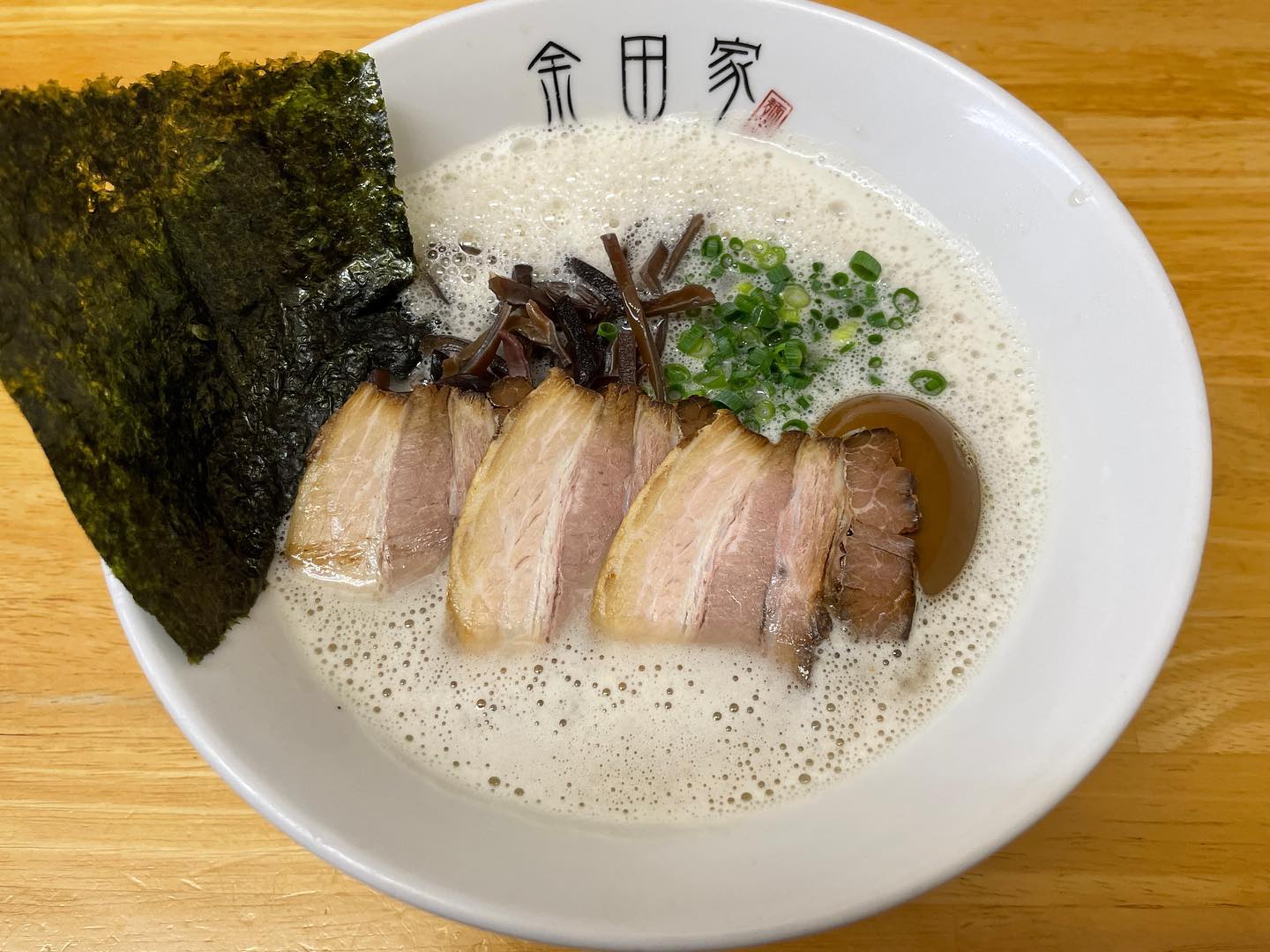 黒豚とんこつ 金田家 行橋本店(かなだや)